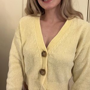 Urban outfitters crop cardigan